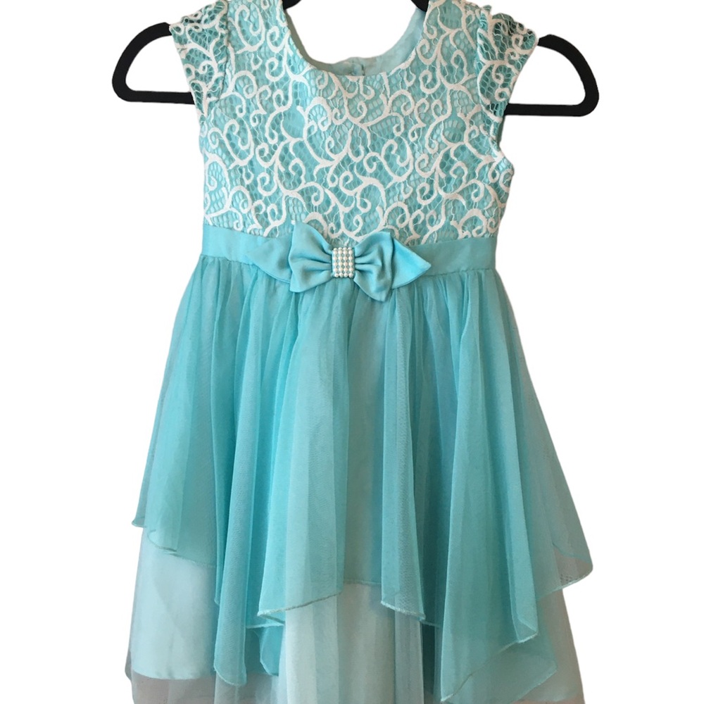 Girls Size 5 Formal Teal Cap Sleeve Lace and Tulle Layered Dress